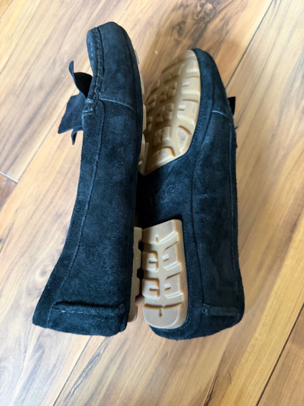 UGG Milana priver Black Suede Bow Loafers - Picture 8 of 9